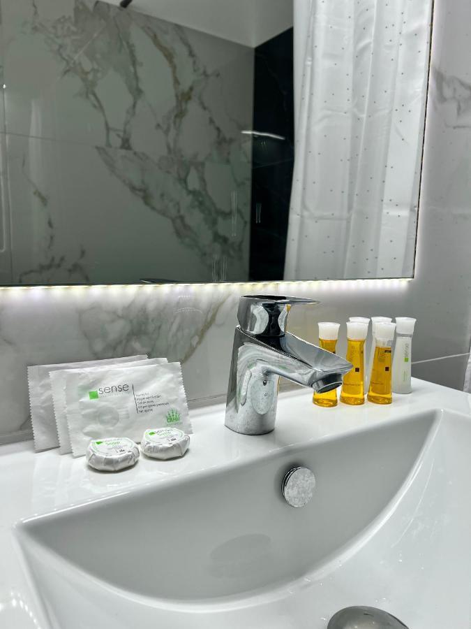 Boholand Apartment ブラショフ エクステリア 写真